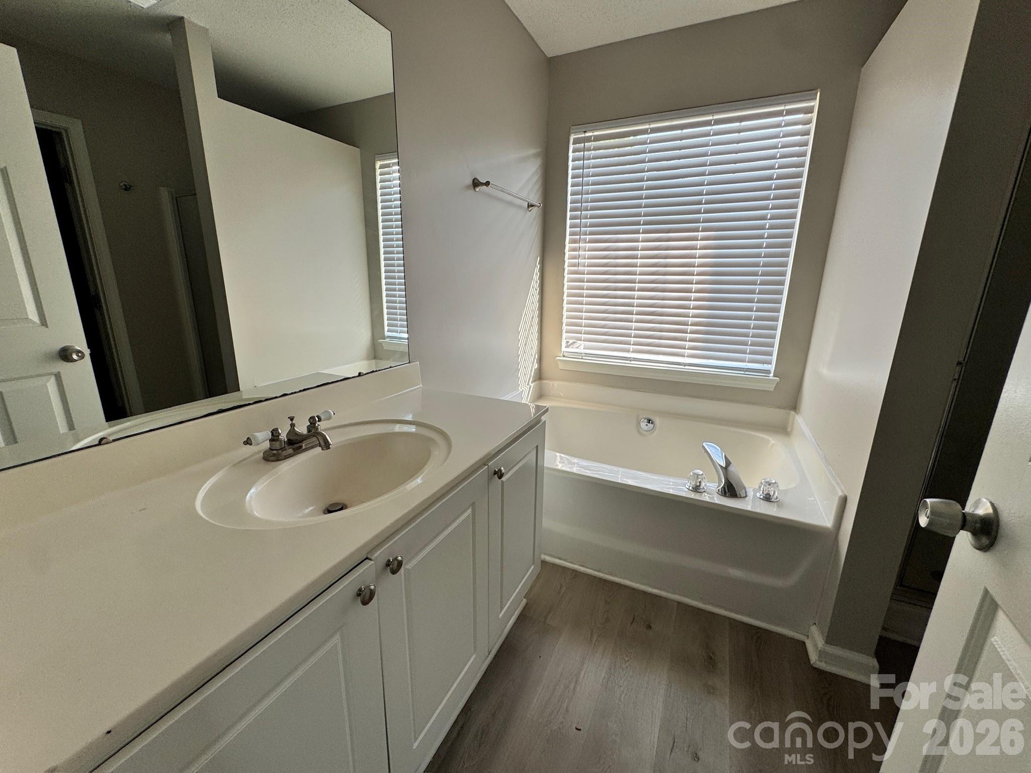 12601 Cumberland Crest Drive — Huntersville