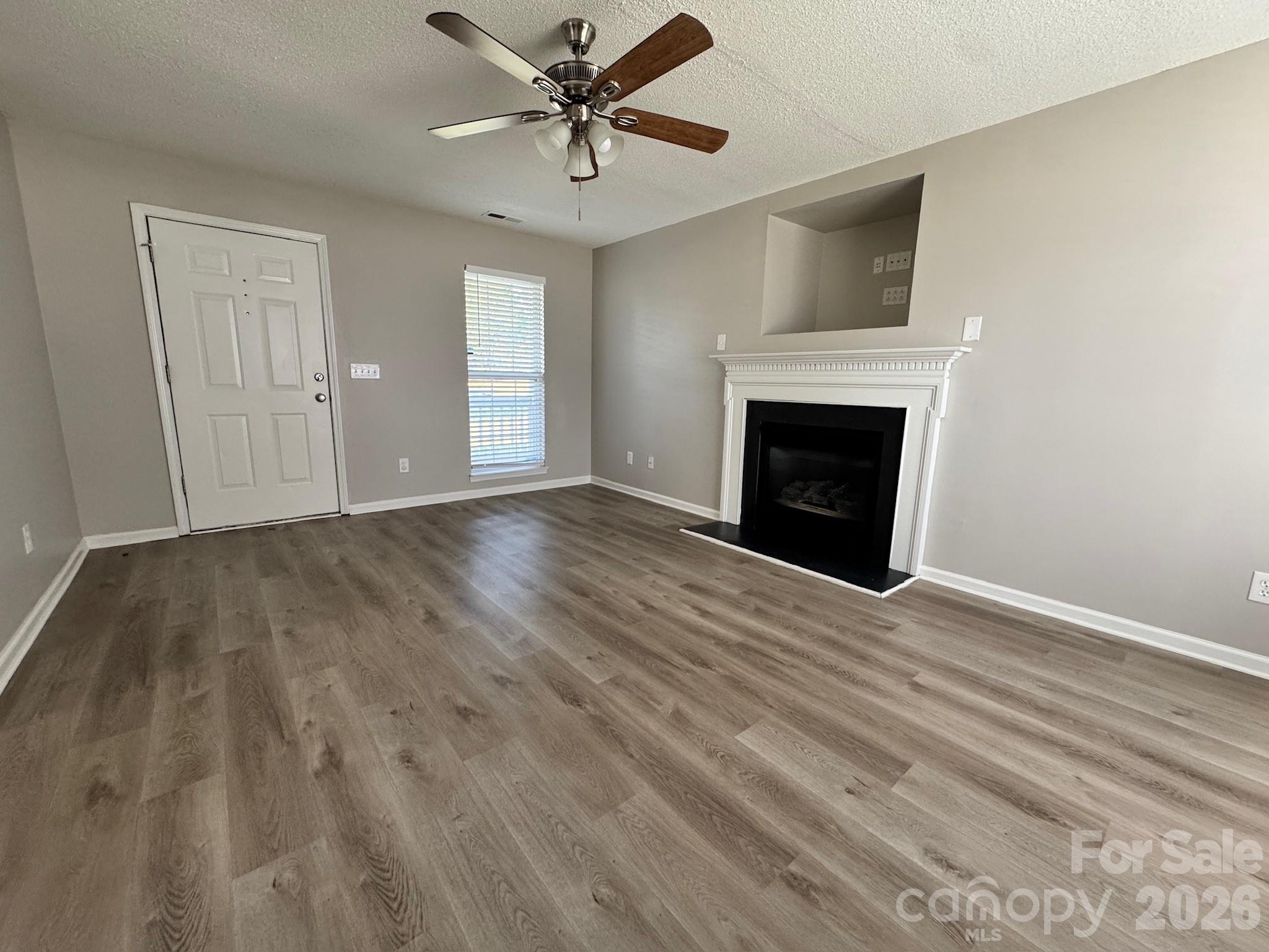 12601 Cumberland Crest Drive — Huntersville