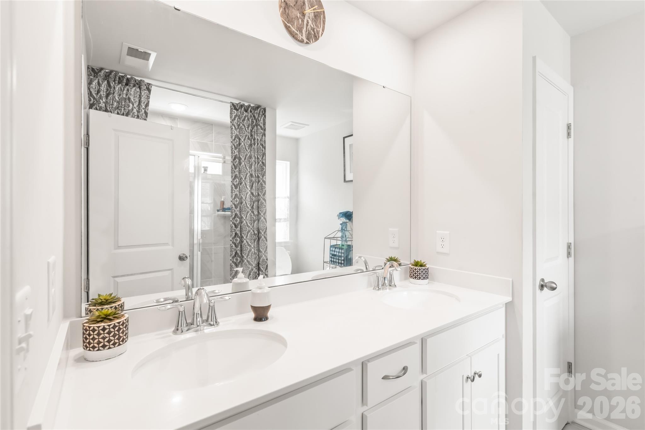 15308 Lake Ridge Road — Charlotte