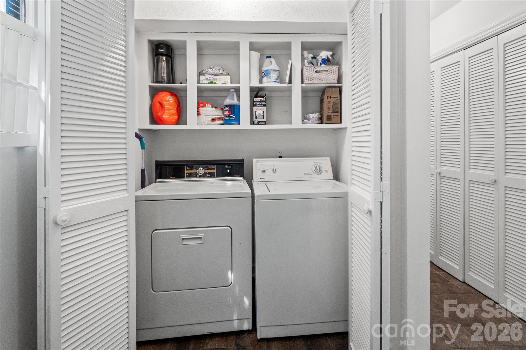 6100 Honeysuckle Lane — Charlotte