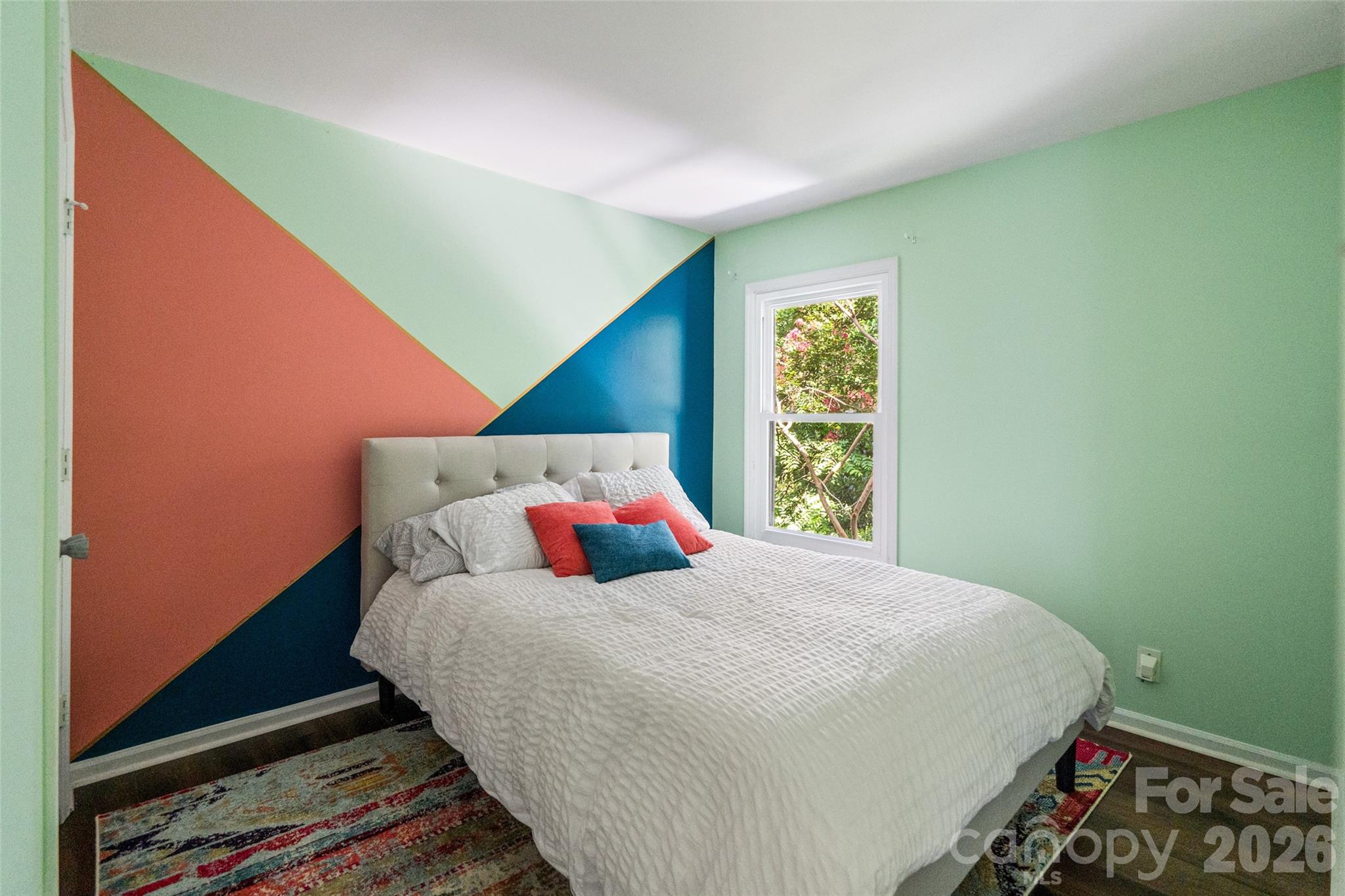 6100 Honeysuckle Lane — Charlotte