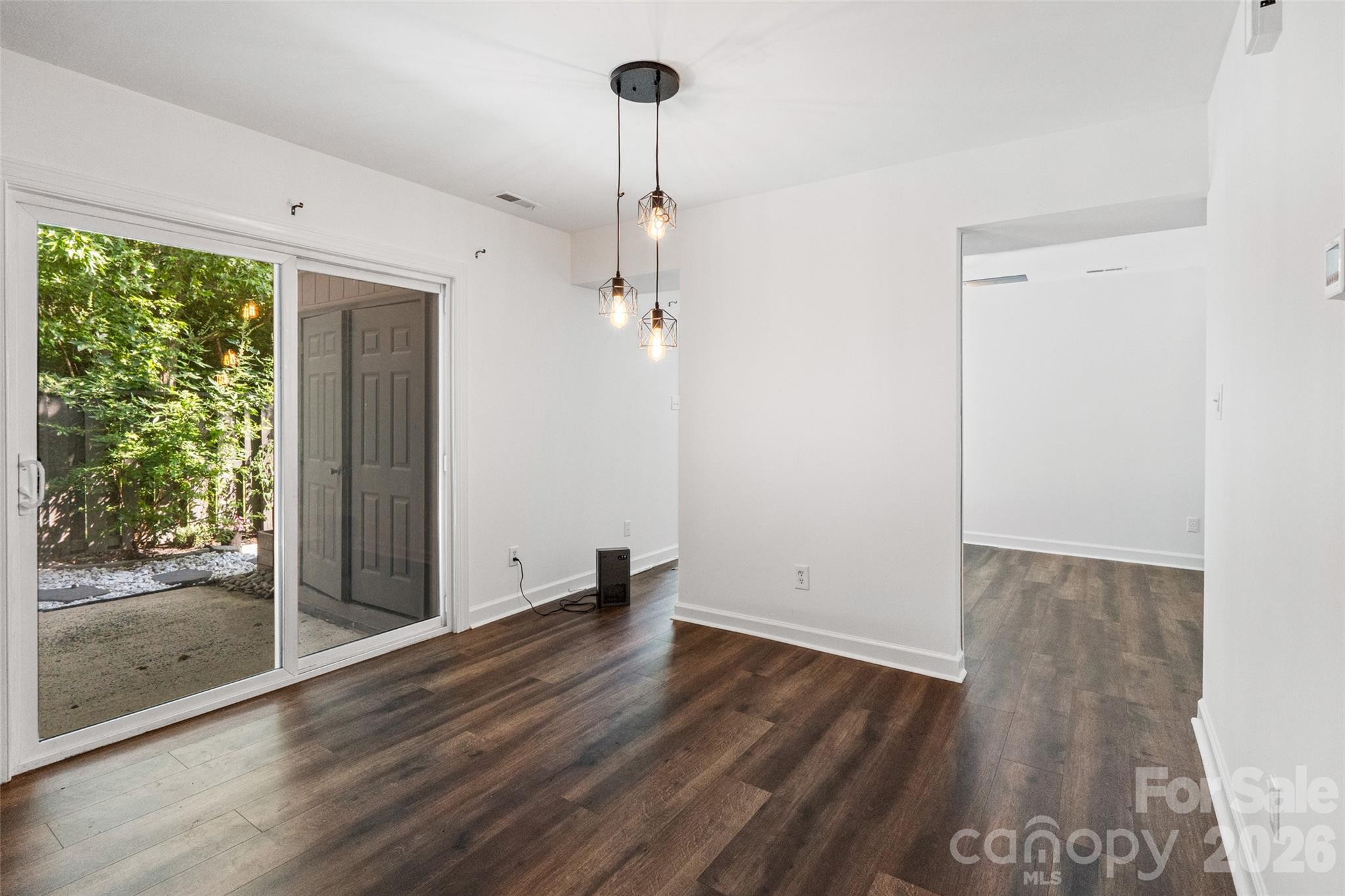 6100 Honeysuckle Lane — Charlotte