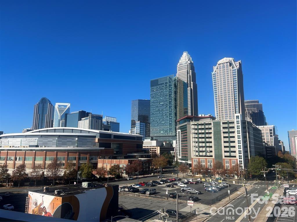 505 E 6th Street #701 — Charlotte