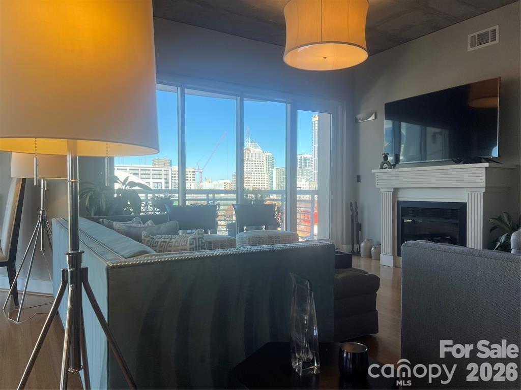 505 E 6th Street #701 — Charlotte