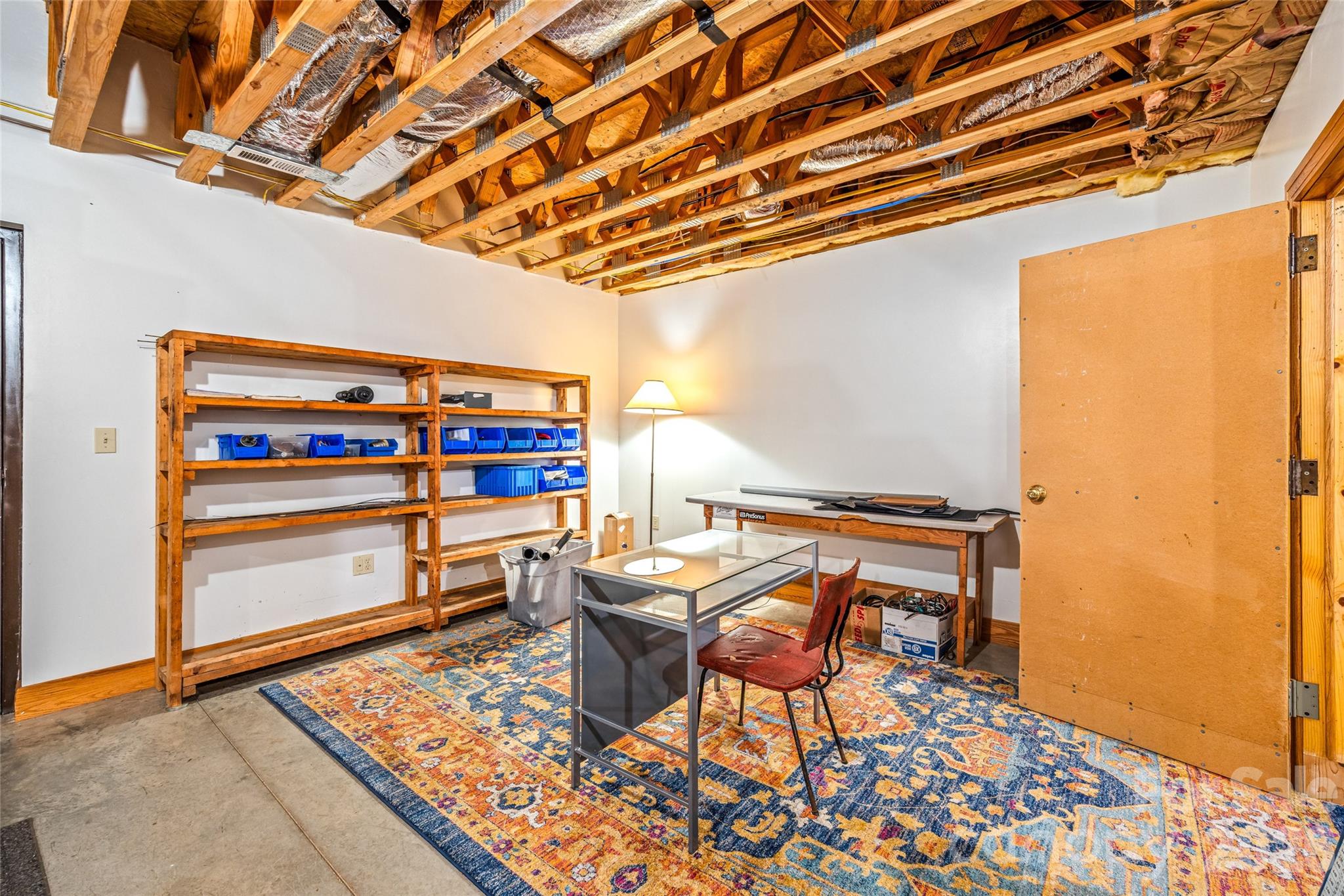 464 Governors View Road — Asheville