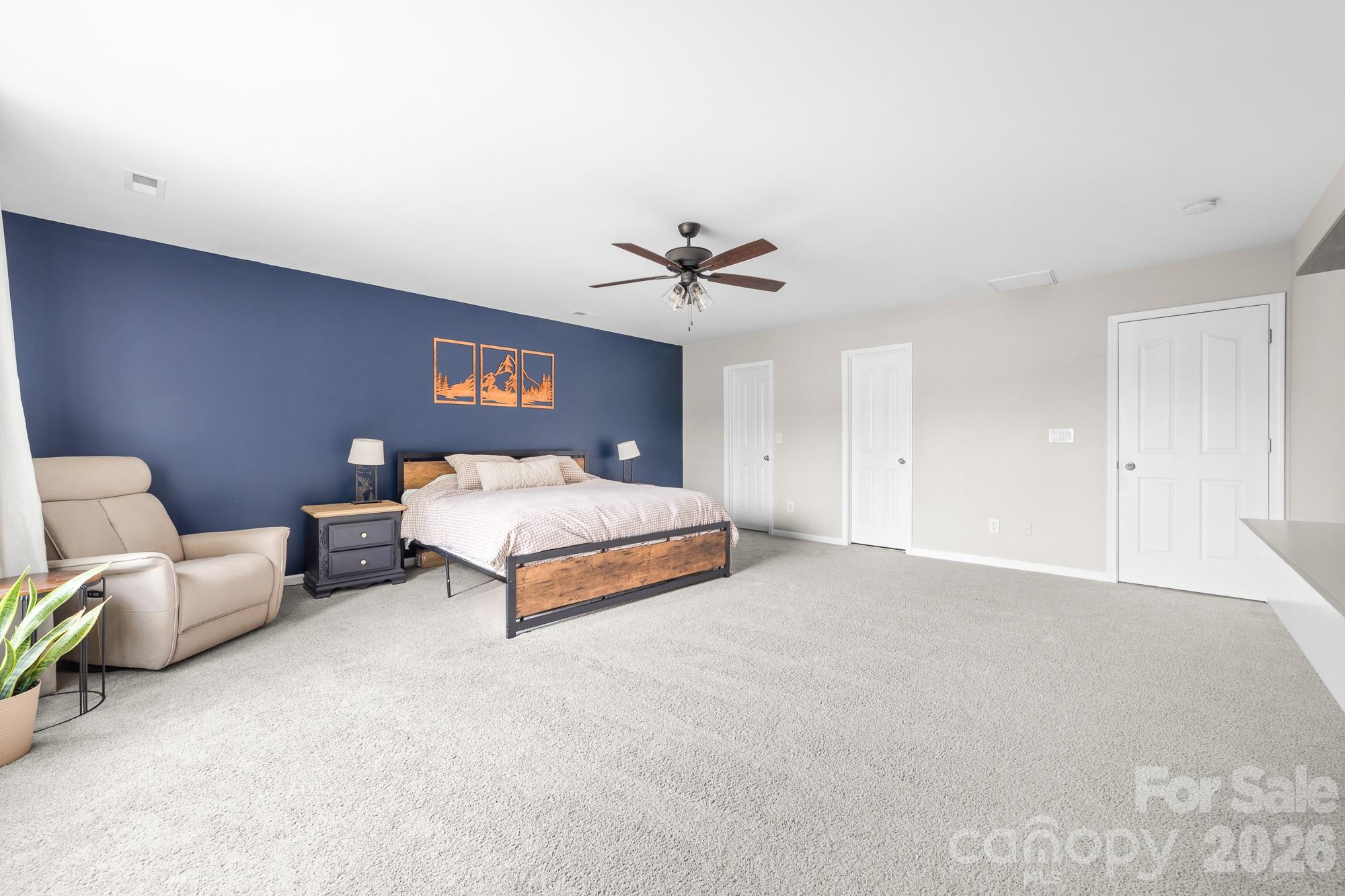 1525 Ladora Drive — Charlotte