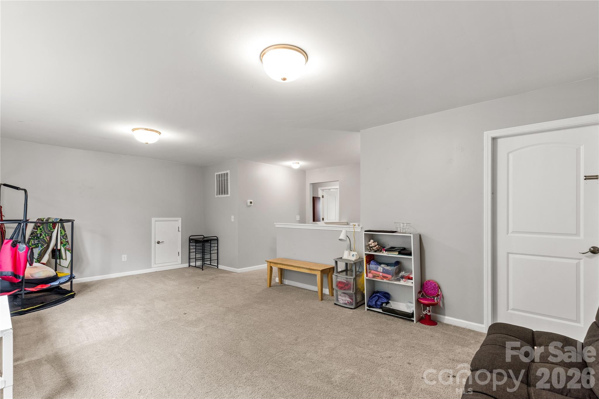 14435 Maritime Drive — Lancaster