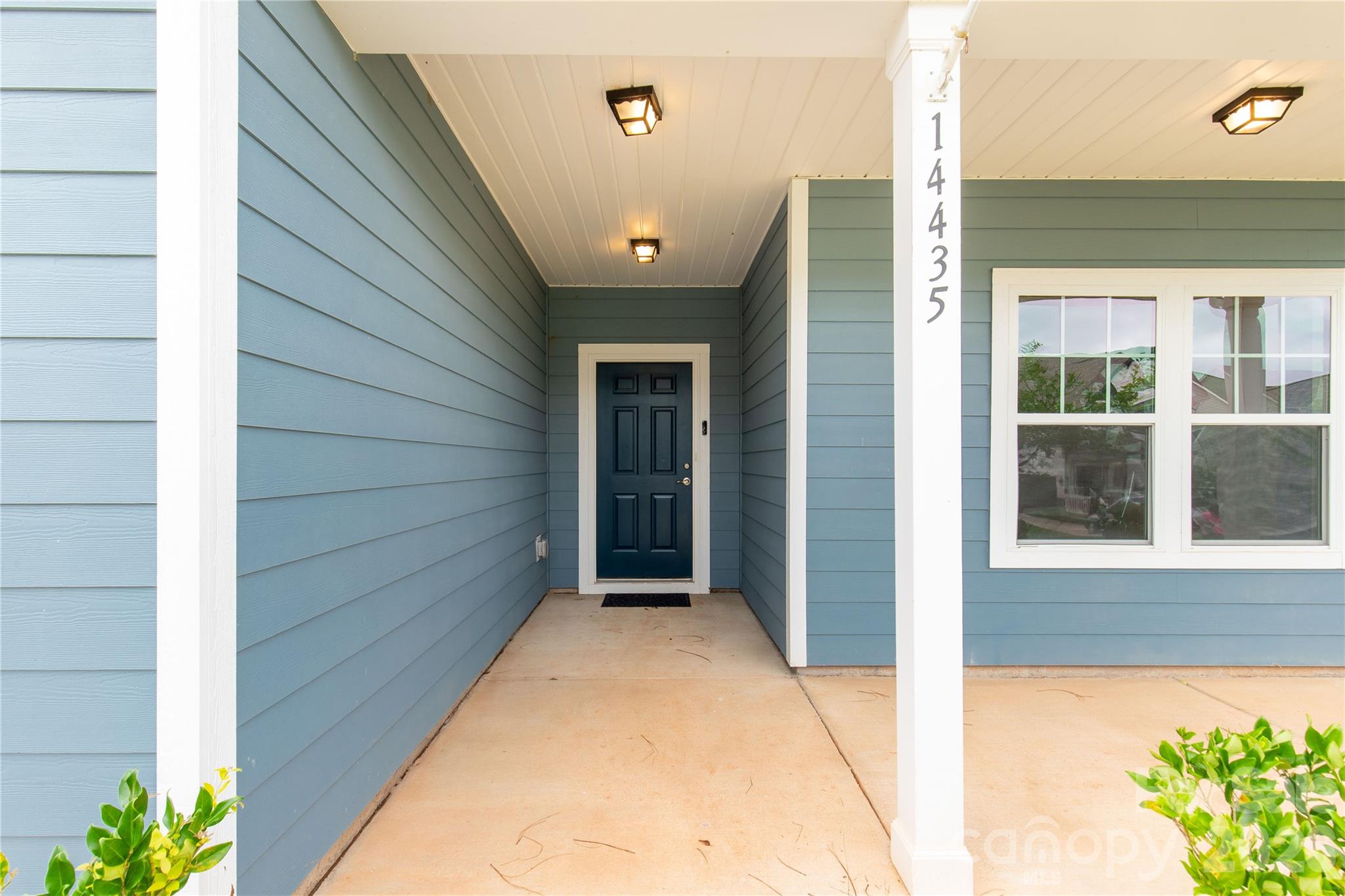 14435 Maritime Drive — Lancaster