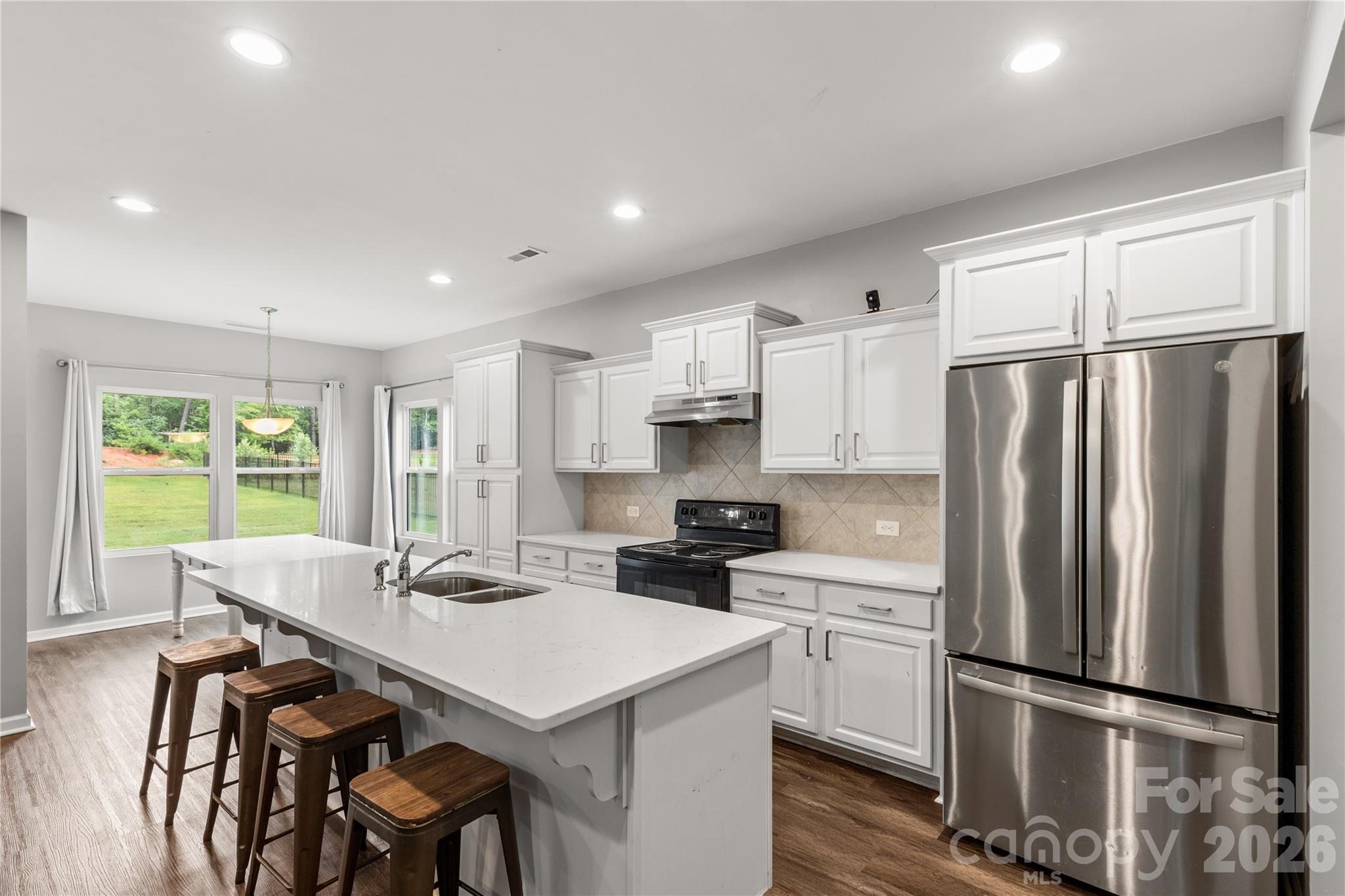 14435 Maritime Drive — Lancaster