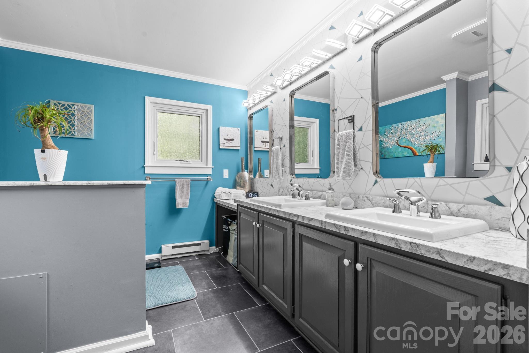 9081 Pittmans Gap Road — Newland