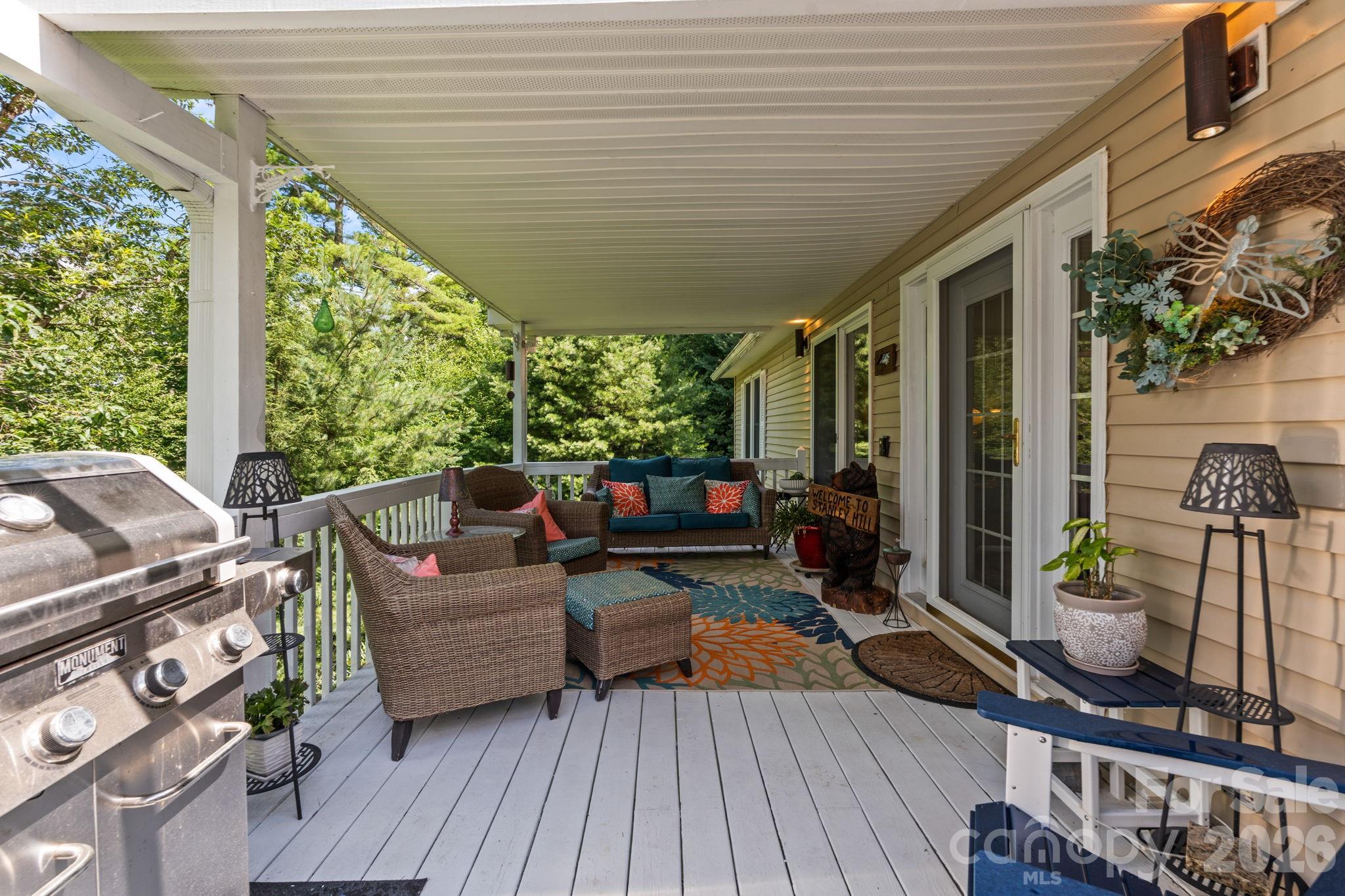 9081 Pittmans Gap Road — Newland
