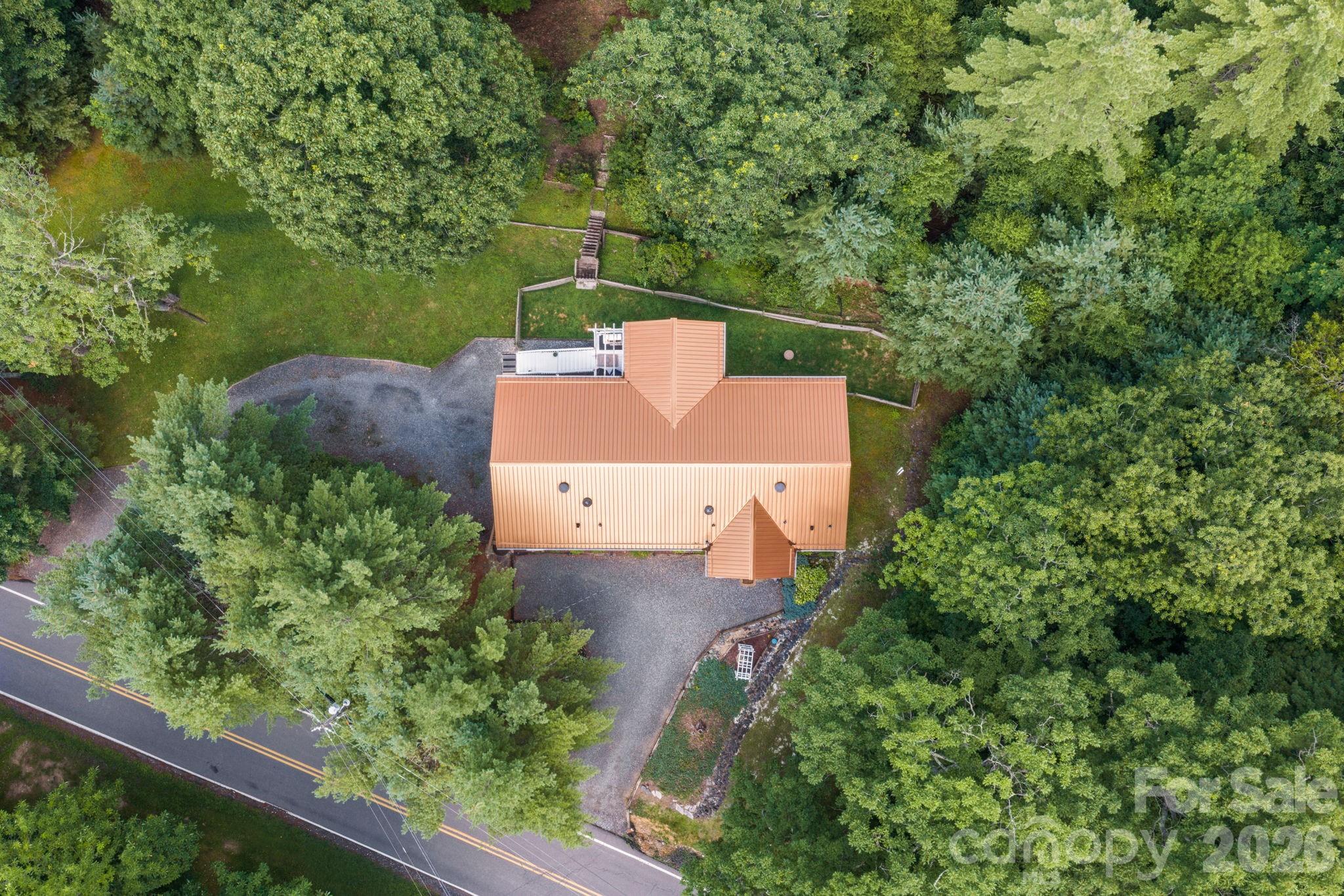 9081 Pittmans Gap Road — Newland