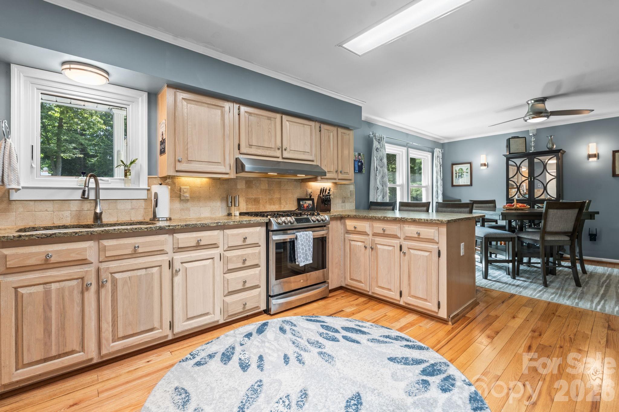 9081 Pittmans Gap Road — Newland