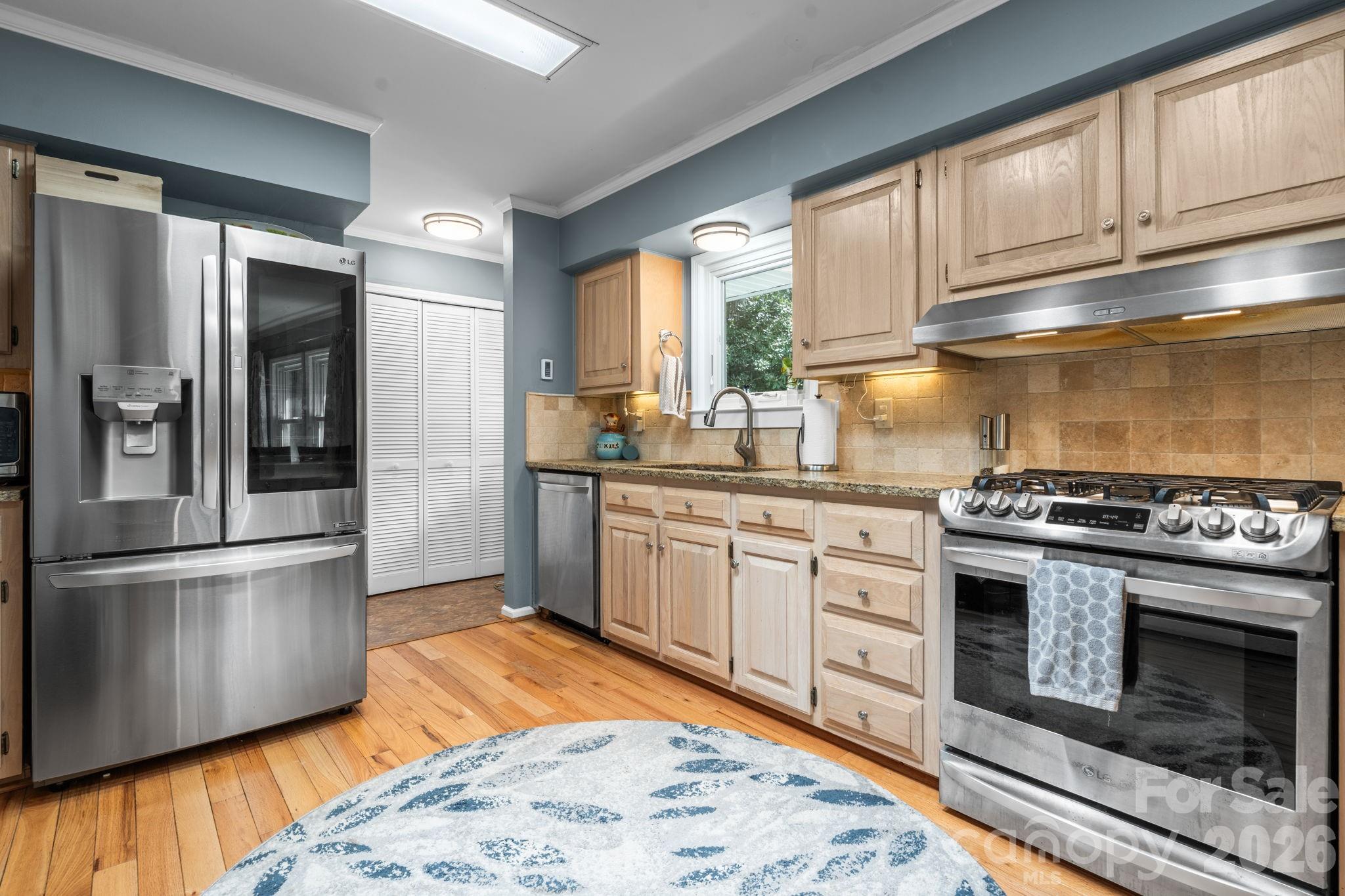 9081 Pittmans Gap Road — Newland