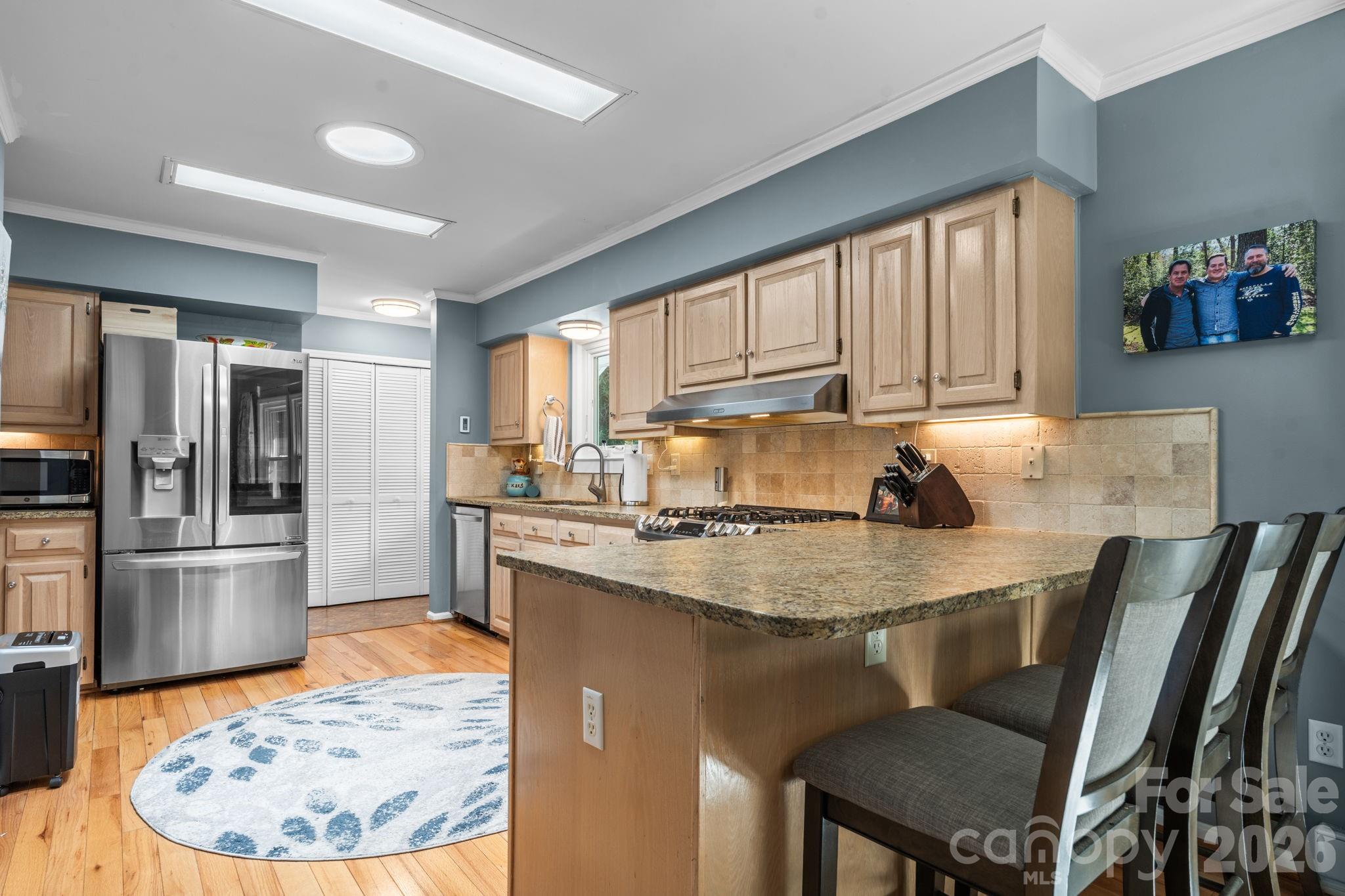 9081 Pittmans Gap Road — Newland