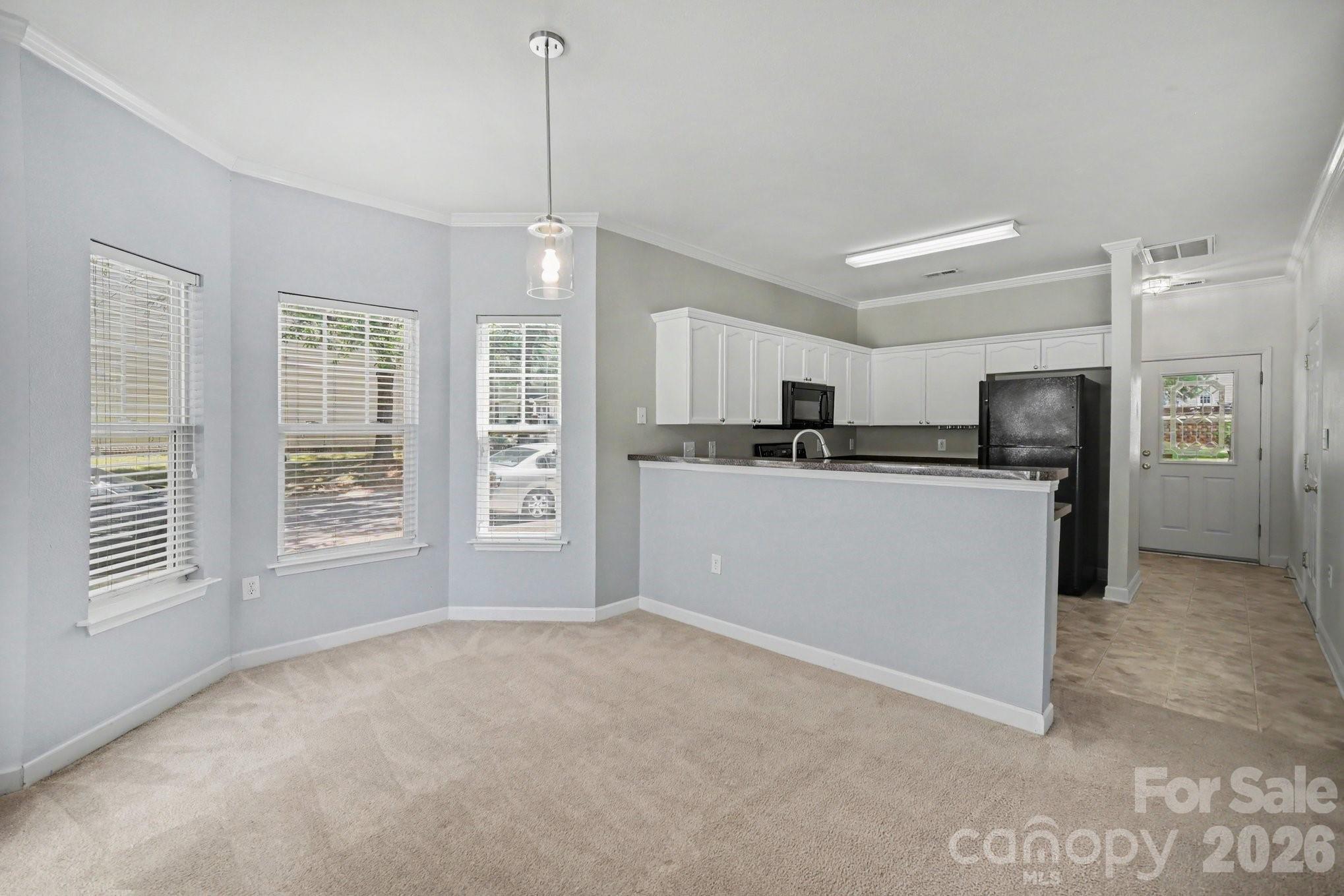 5604 Santeelah Court — Charlotte