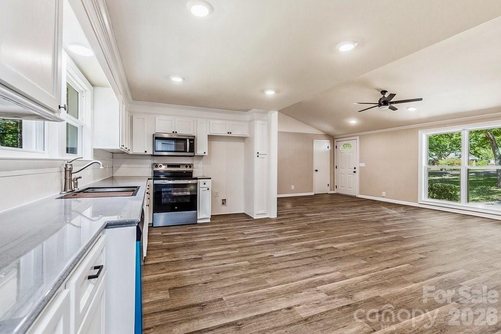 139 E Forest Drive — Union