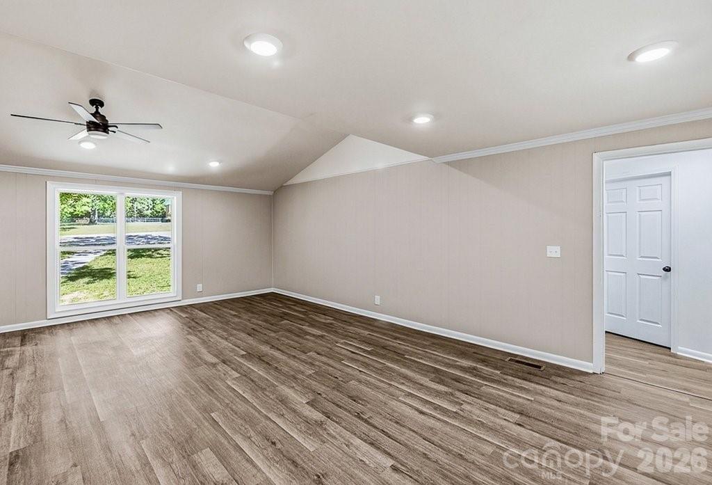 139 E Forest Drive — Union