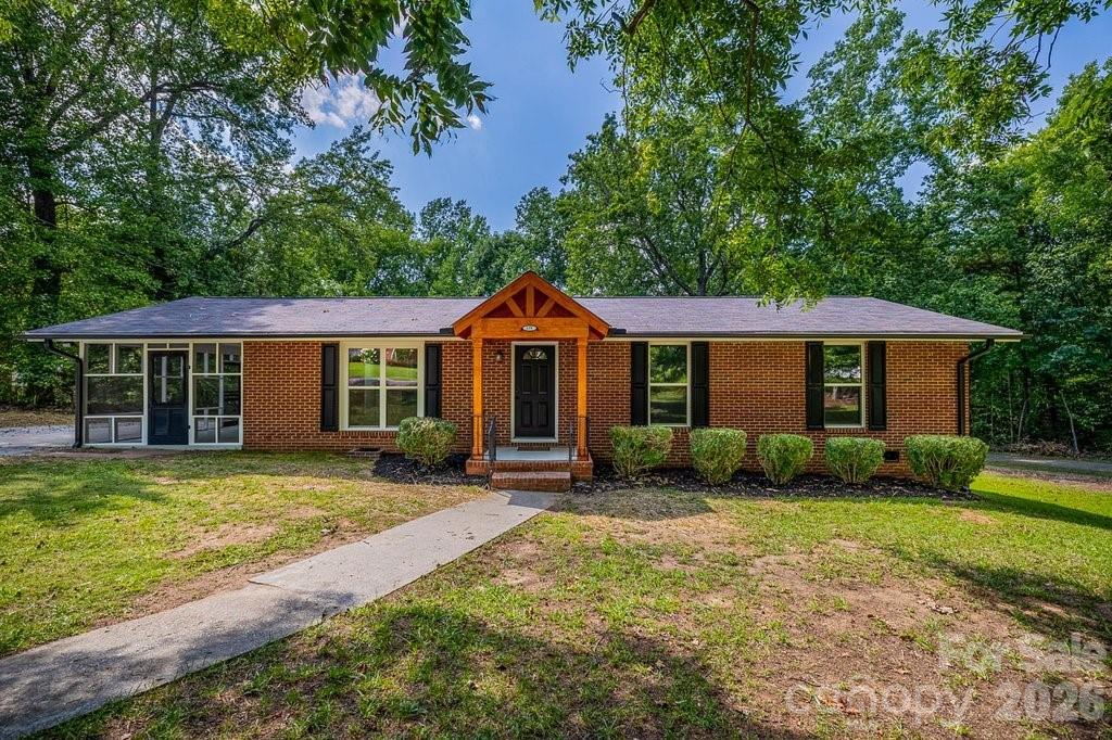 139 E Forest Drive — Union