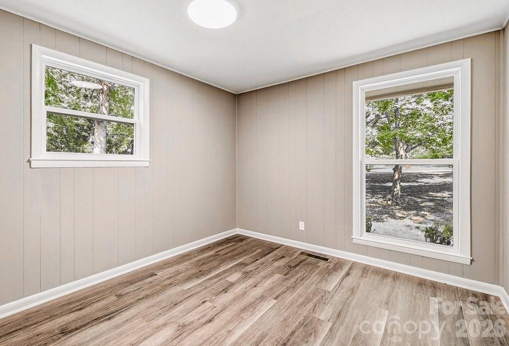 139 E Forest Drive — Union