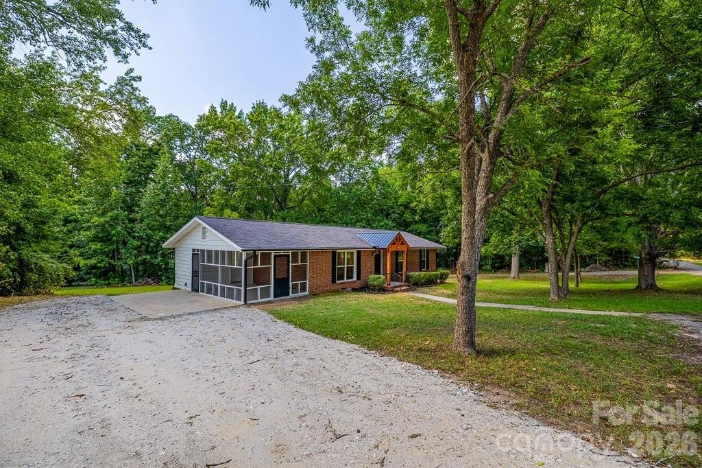 139 E Forest Drive — Union