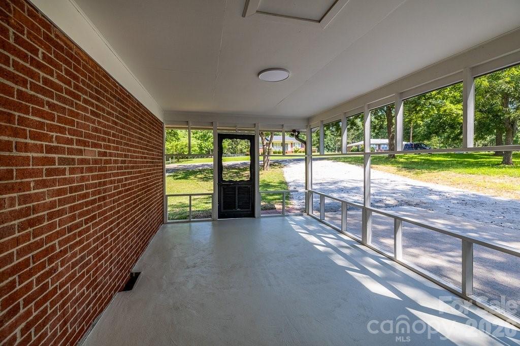139 E Forest Drive — Union