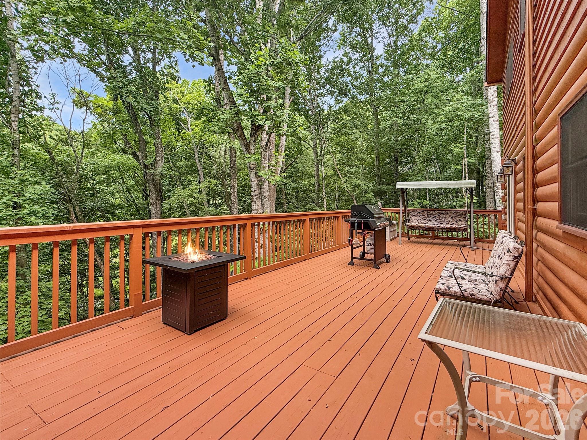 321 Grays Shadow Lane — Banner Elk