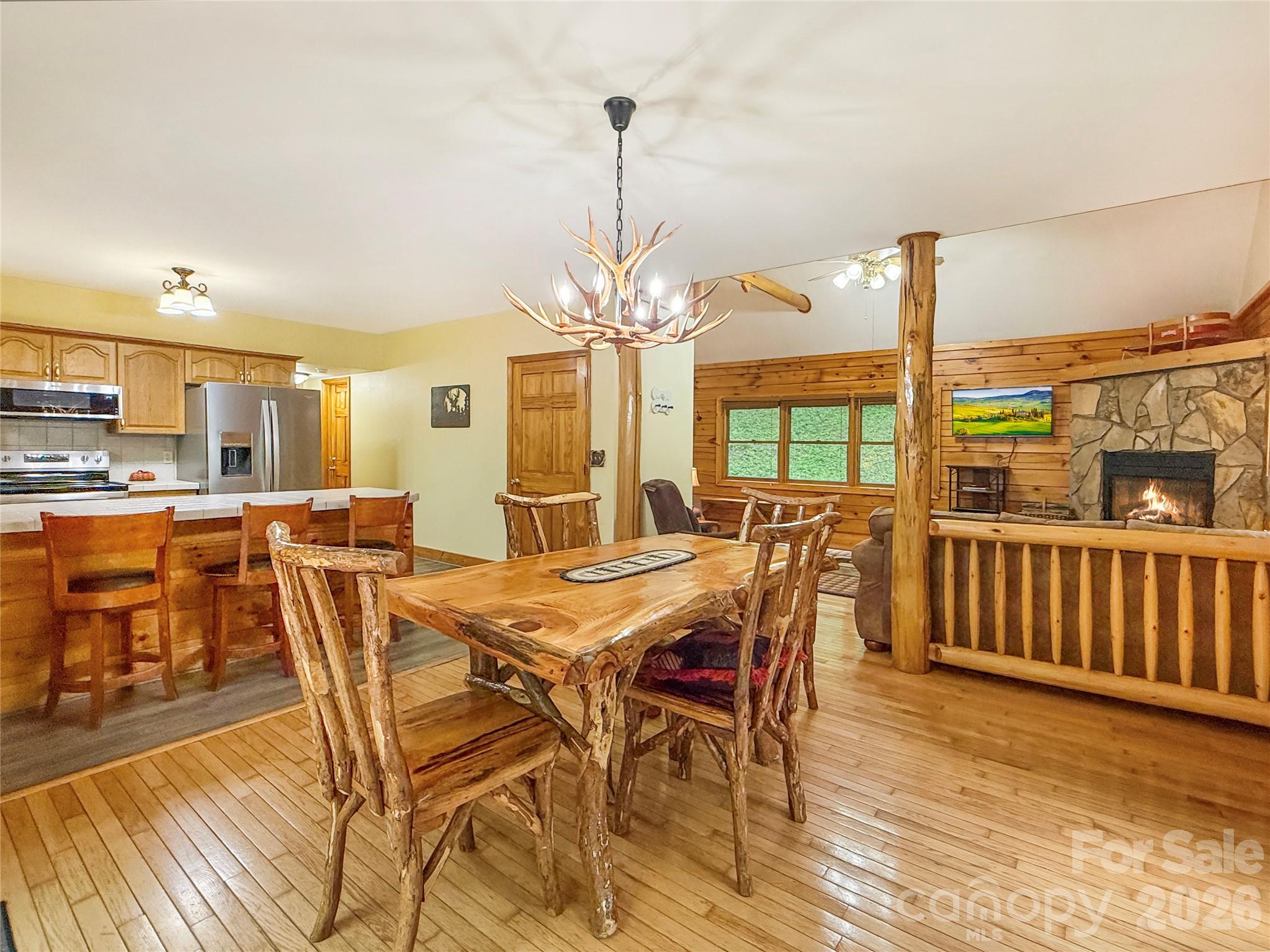 321 Grays Shadow Lane — Banner Elk