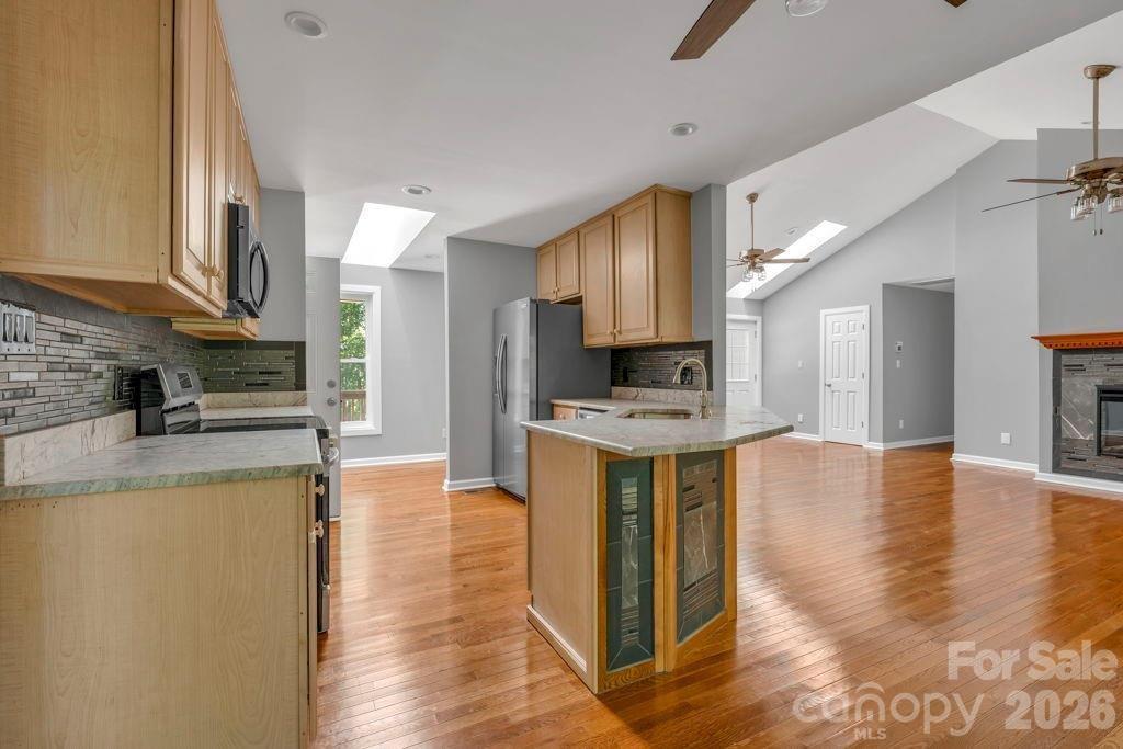 482 Guy Ford Road — Sugar Grove