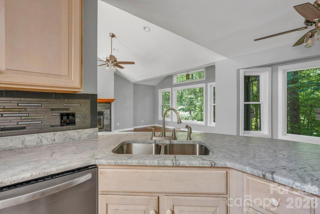 482 Guy Ford Road — Sugar Grove