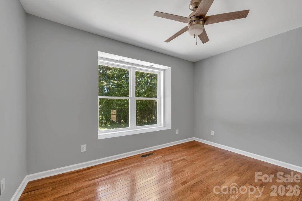 482 Guy Ford Road — Sugar Grove