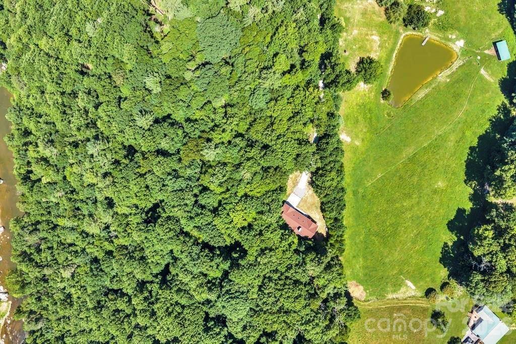 482 Guy Ford Road — Sugar Grove