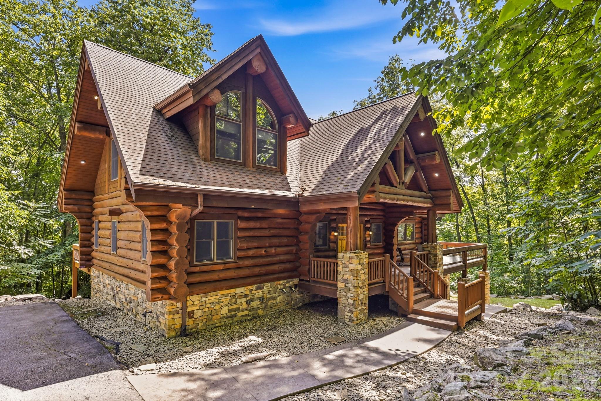 206 Big Rock Lane — Lake Lure