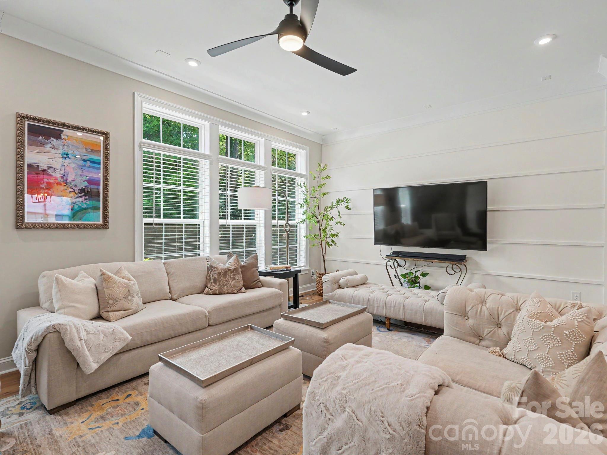 2523 Deacon Avenue — Charlotte