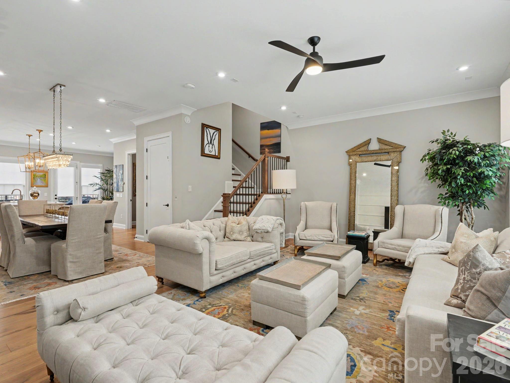 2523 Deacon Avenue — Charlotte