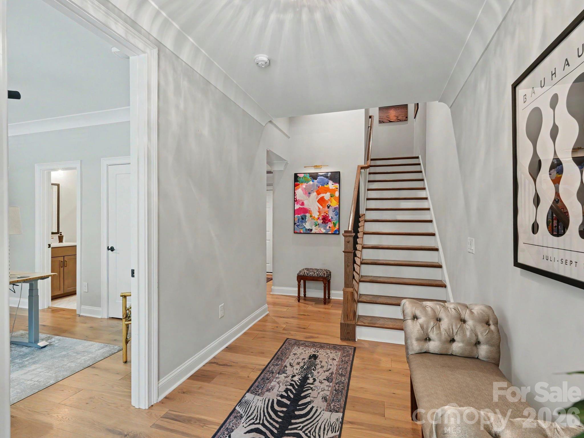 2523 Deacon Avenue — Charlotte