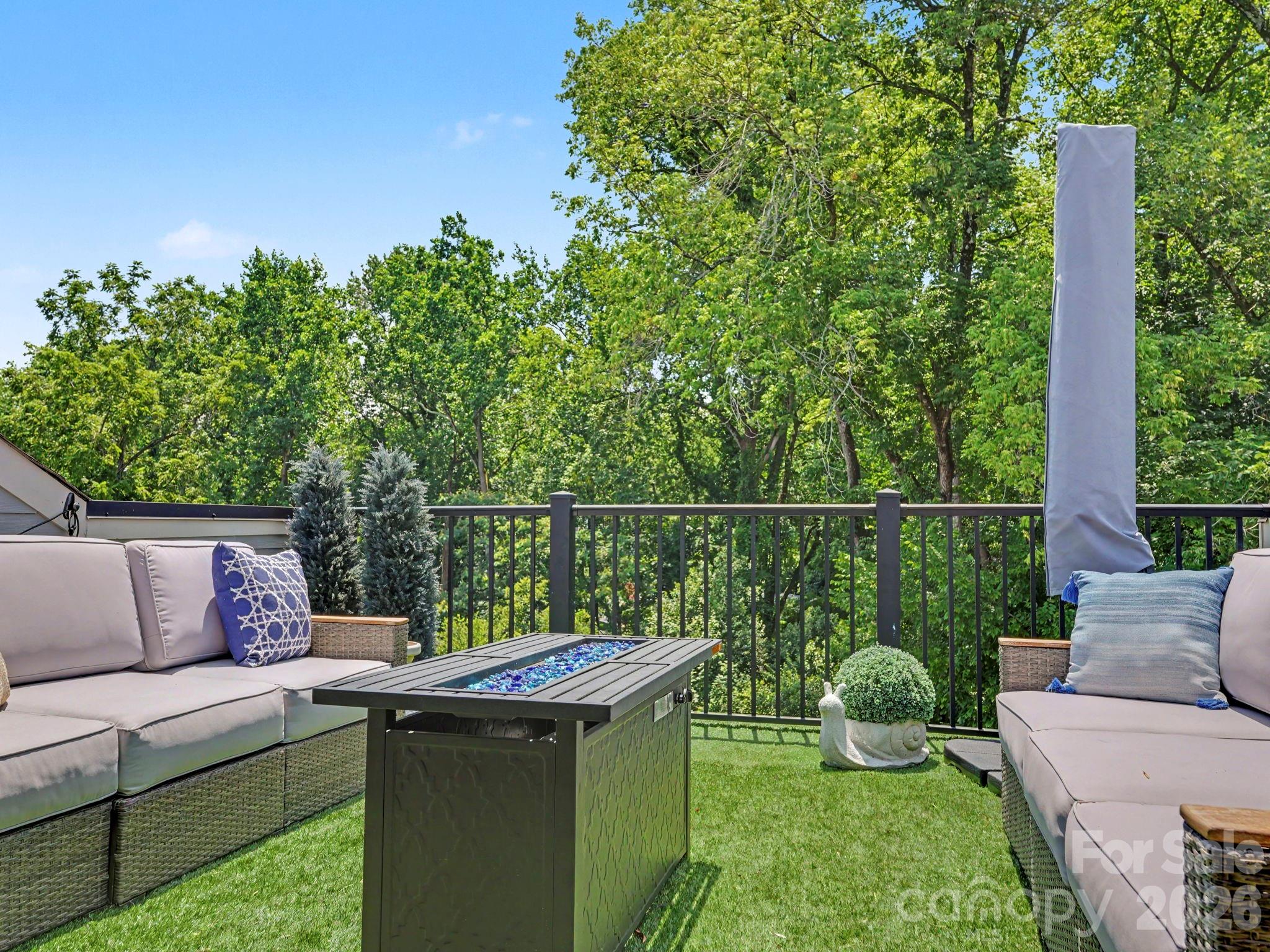 2523 Deacon Avenue — Charlotte