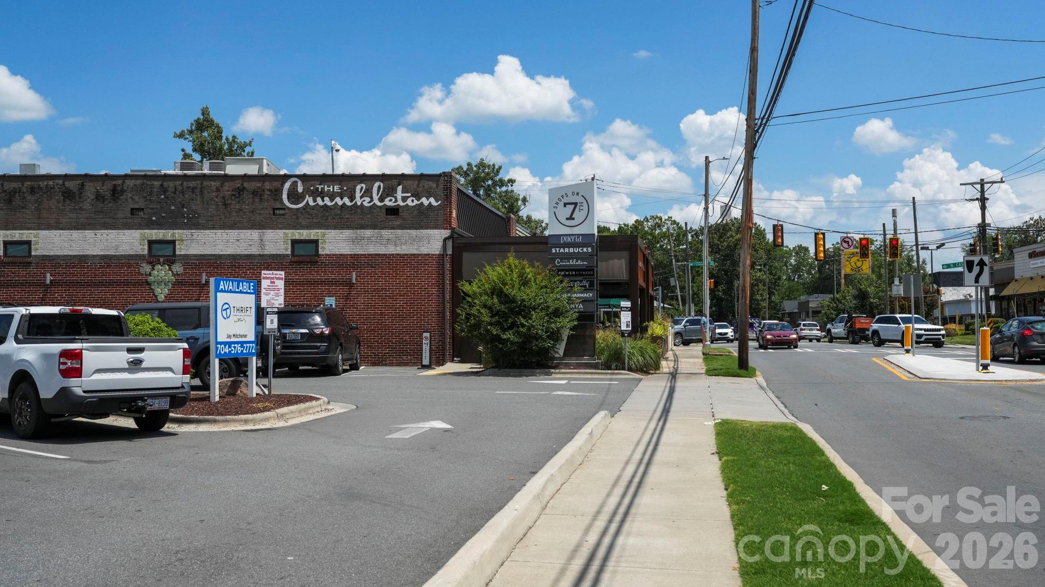 2523 Deacon Avenue — Charlotte