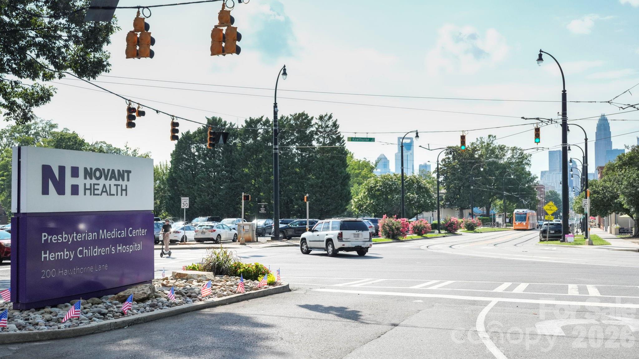2523 Deacon Avenue — Charlotte