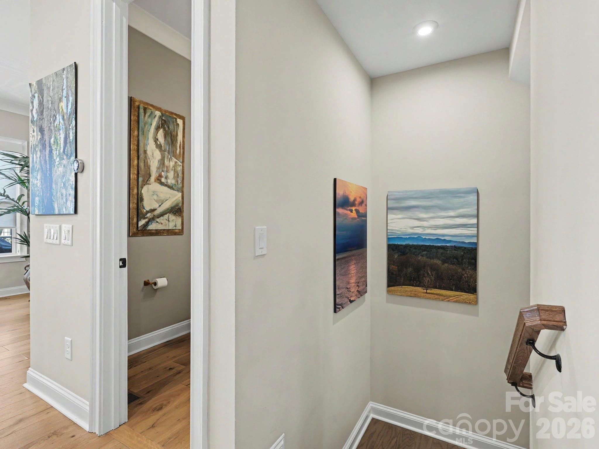 2523 Deacon Avenue — Charlotte