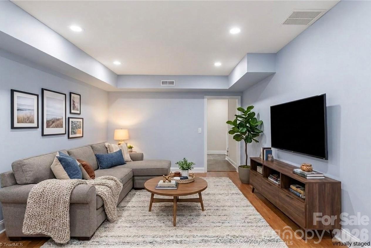 1869 Curraghmore Road — Clemmons