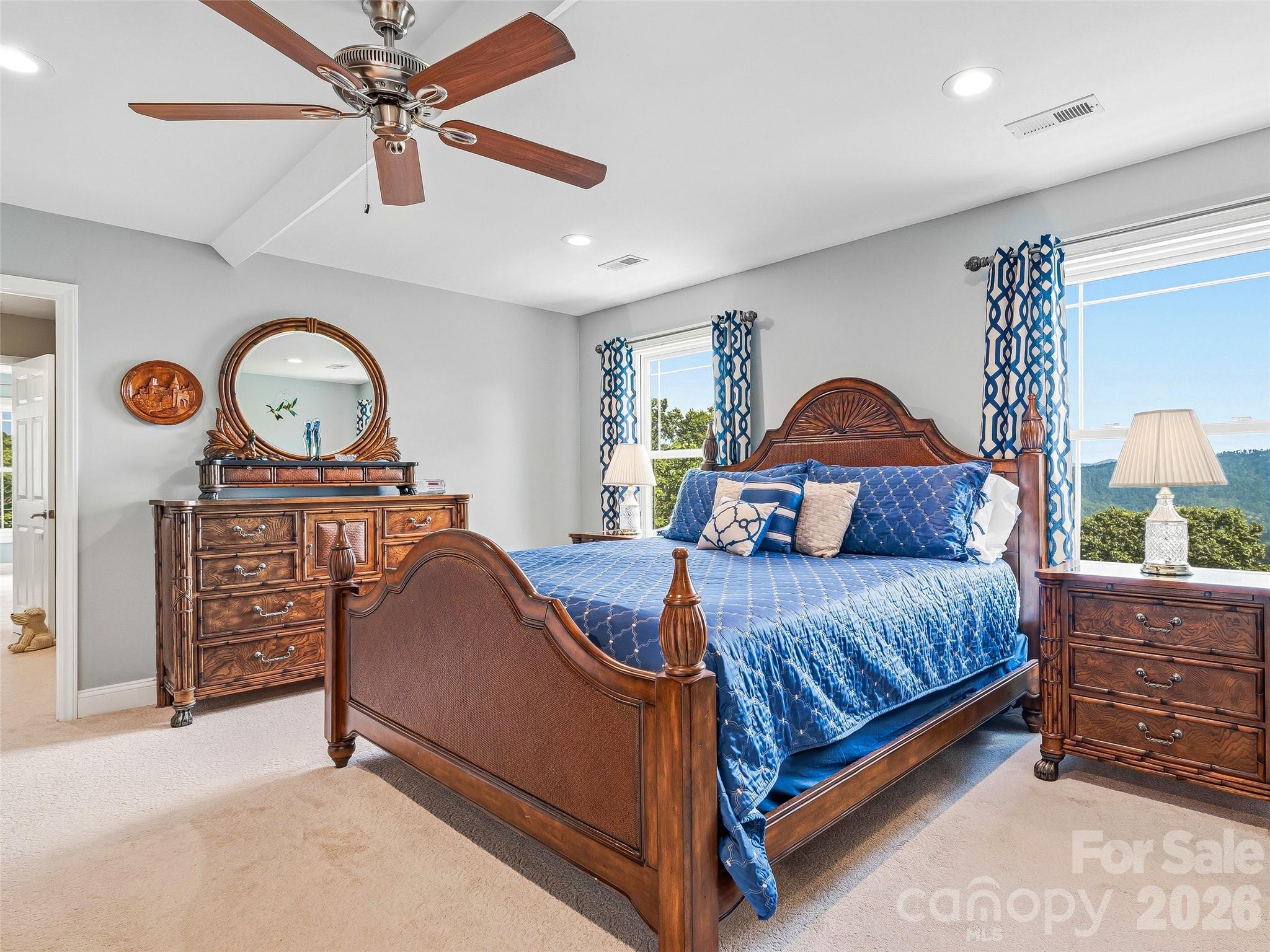 15 Patton Circle — Asheville