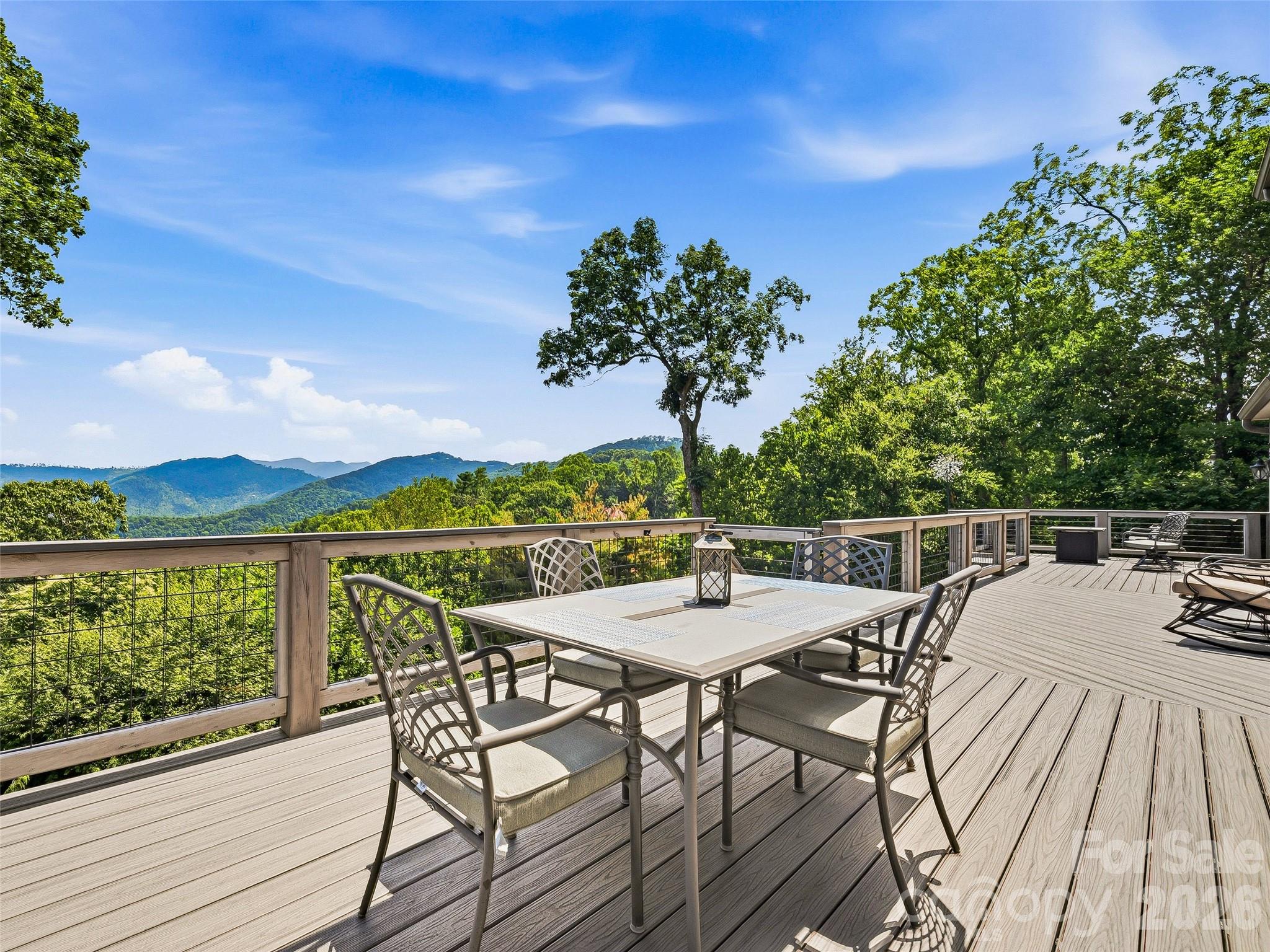 15 Patton Circle — Asheville