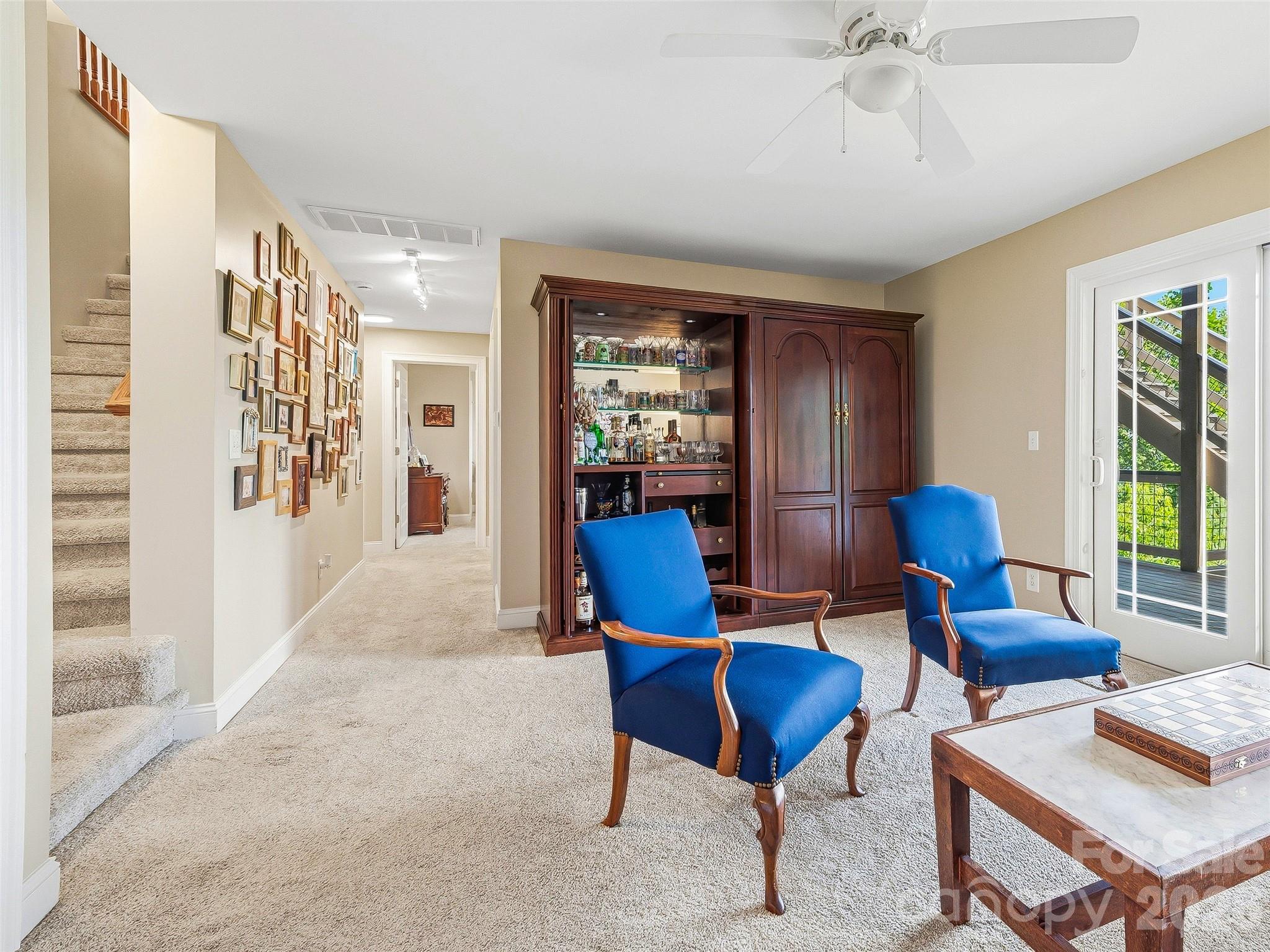 15 Patton Circle — Asheville