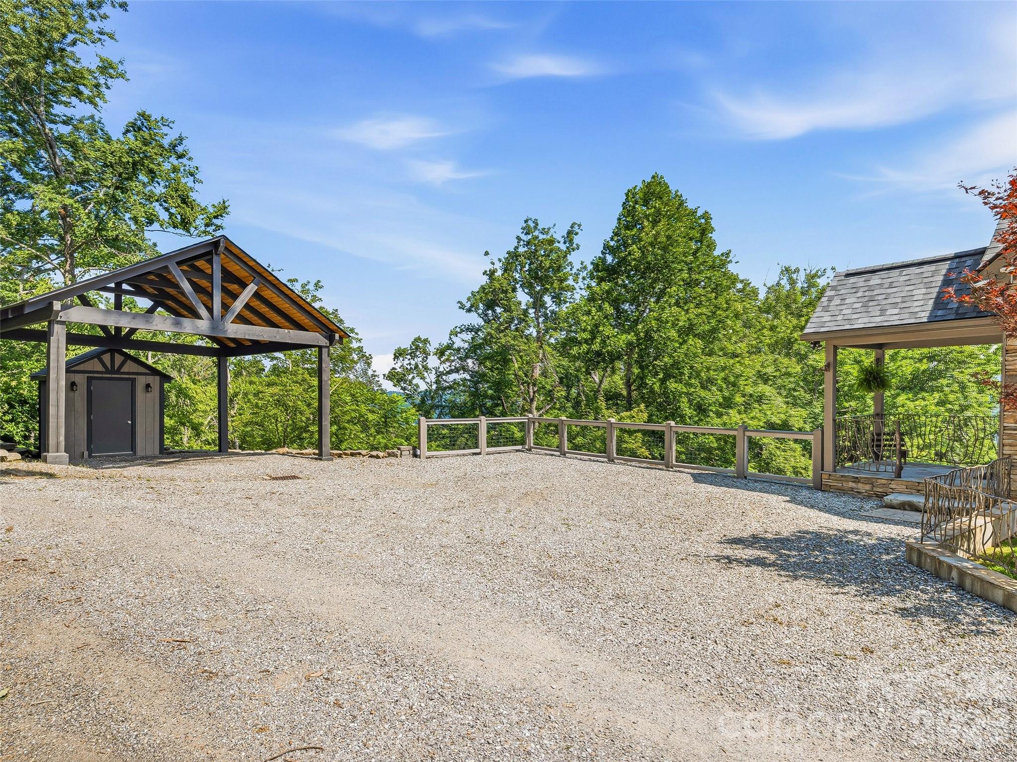 15 Patton Circle — Asheville