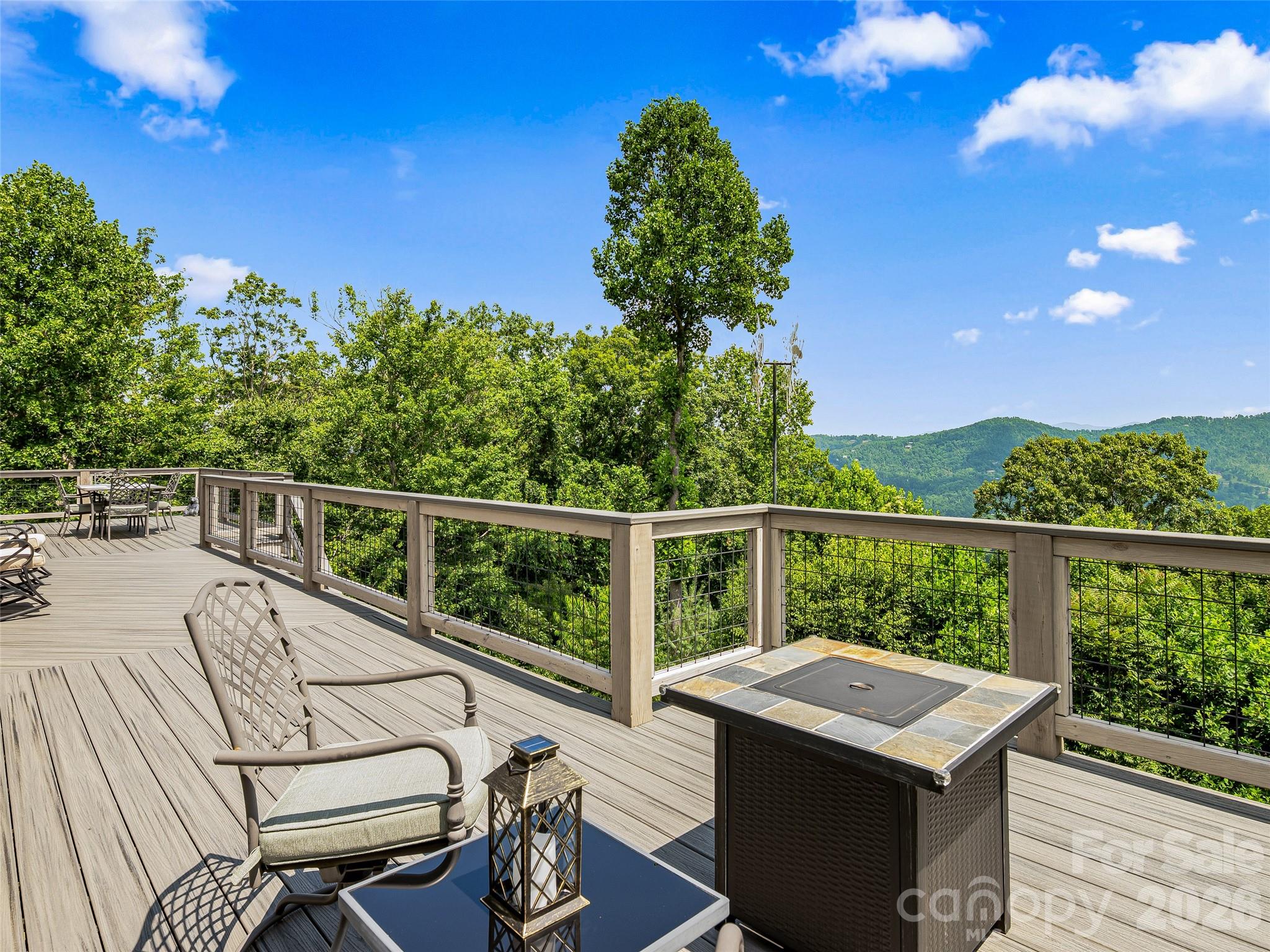 15 Patton Circle — Asheville