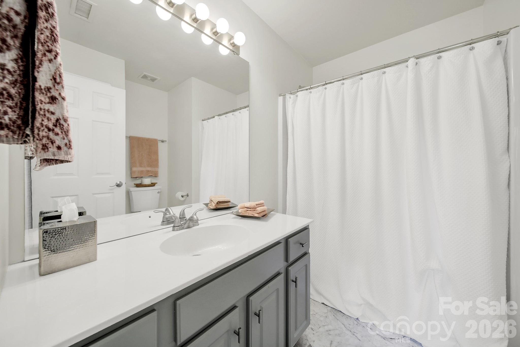 3030 Castleberry Court — Charlotte