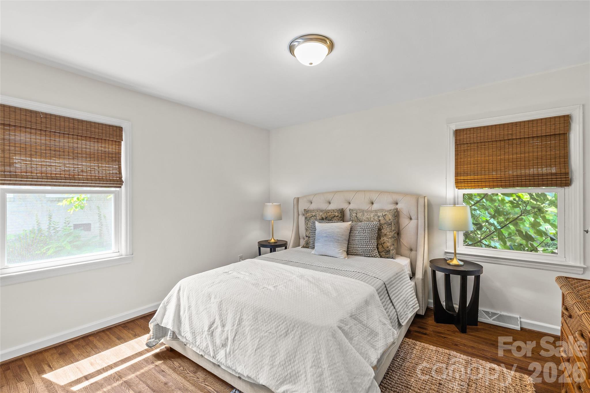 3443 Airlie Street — Charlotte