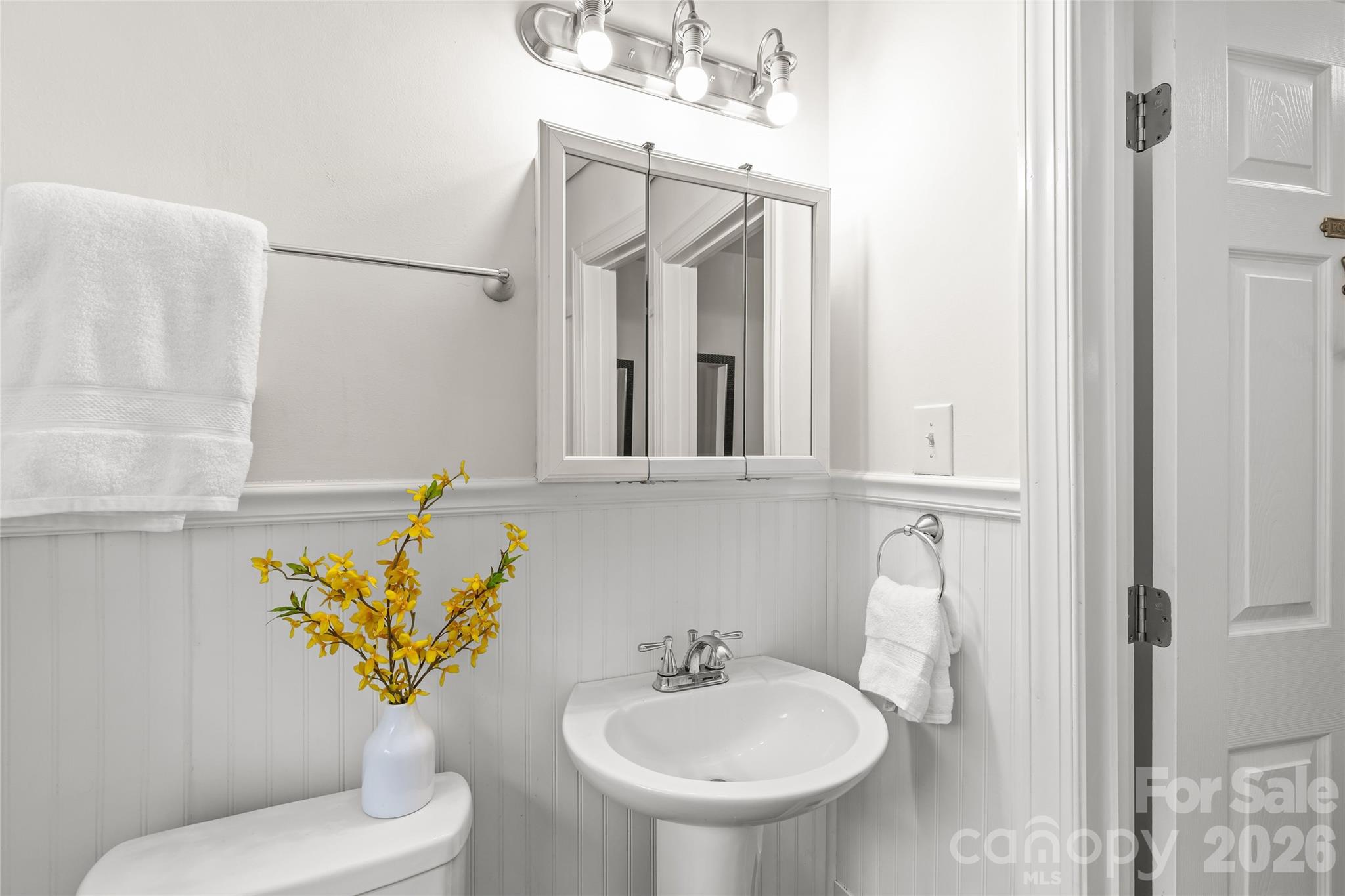 3443 Airlie Street — Charlotte
