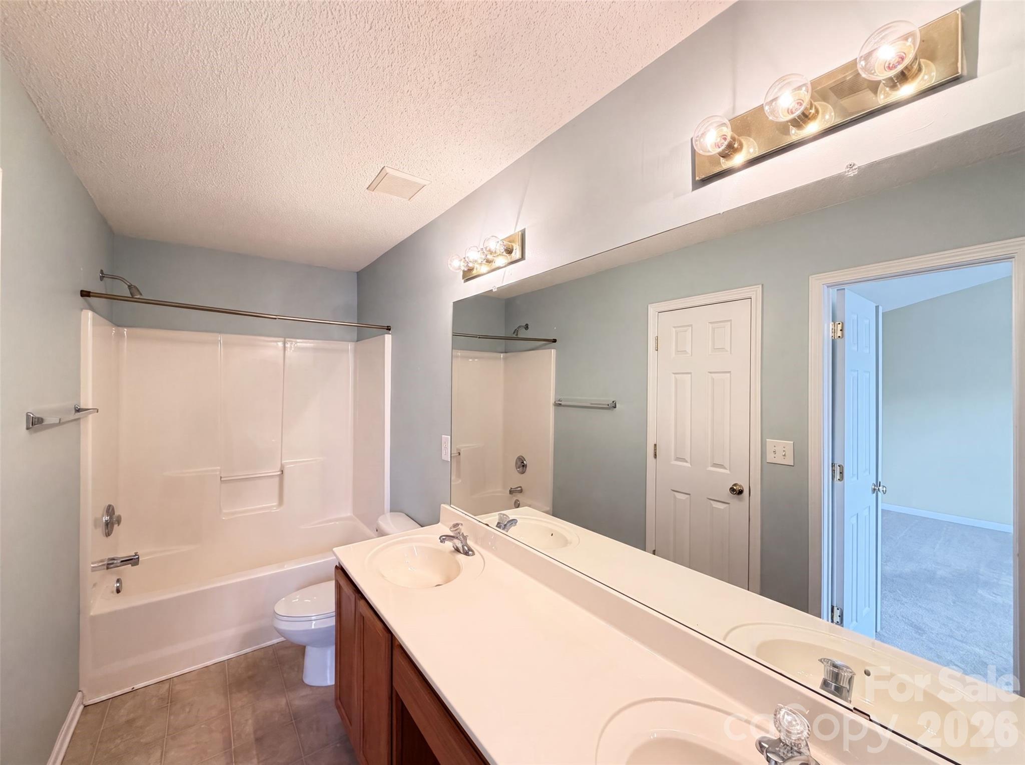 14205 Tranters Creek Lane — Charlotte